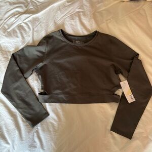 Z BY ZELLA Daily Long Sleeve Cutout Crop T-shirt In Olive Night